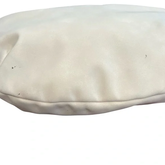 Universal Thread Cream Hobo Bag - Picture 8 of 9